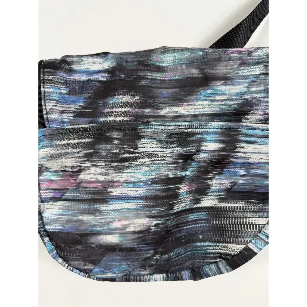 ivivva by lululemon Endless Play Crossbody Bag Abstract Print Adjustable Strap